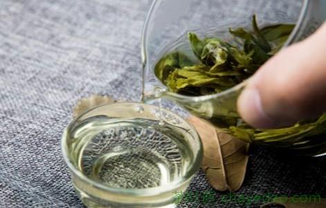 喝南山寿眉茶的好处 南山寿眉茶可以减肥瘦身吗 南山寿眉茶有降血压的作用