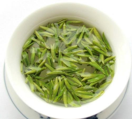 竹叶青茶的功效与作用 竹叶青茶的禁忌与食用方法