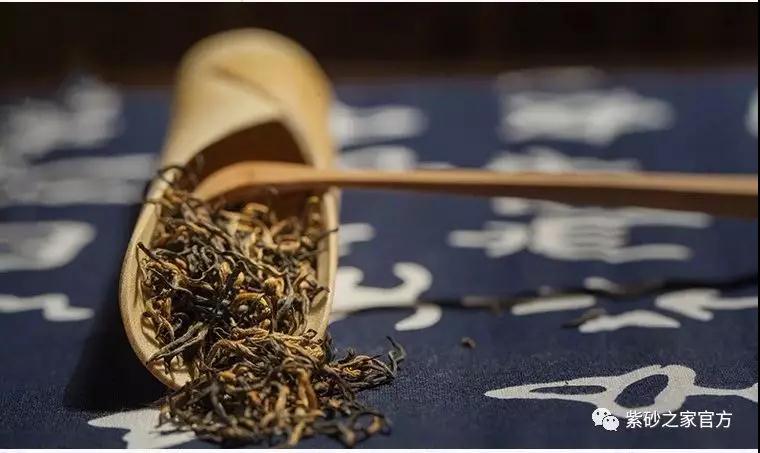 为什么做壶的老师都喜欢喝宜兴红茶
