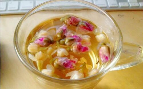 茉莉玫瑰茶的功效 饮用玫瑰茉莉花茶有什么作用
