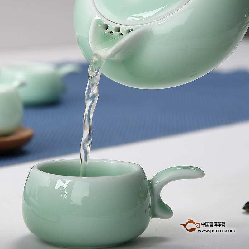 青瓷茶具适合泡什么茶