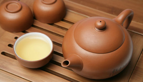 宜兴紫砂壶——宜兴茶壶茶具的使用与保养方法