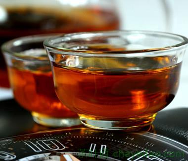四川红茶的冲泡和茶具的选择