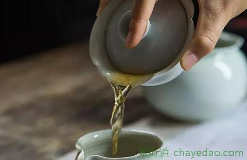 盖碗泡茶有哪些好处,盖碗泡茶的功效与作用
