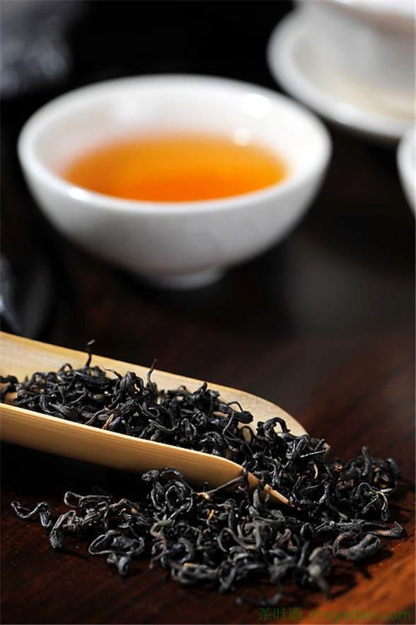 日月潭红茶的香气是什么