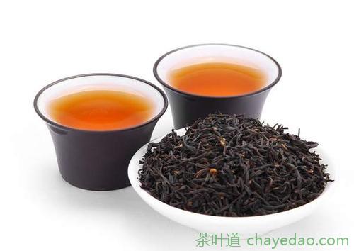 正山小种制作工艺的生产过程需要8道制作茶工序