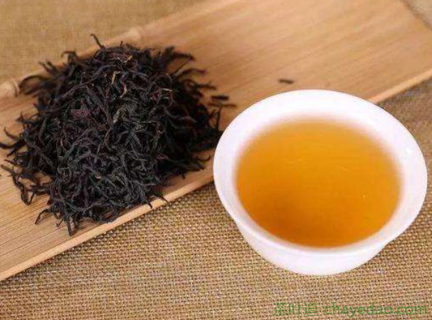 小种茶和金骏眉 金俊眉茶的功效 正山小种茶和金俊眉的特点