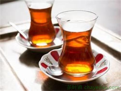 云南滇红茶的特点是什么 云南滇红茶的品质特点和环境特点