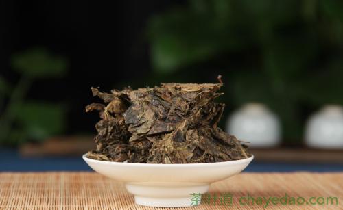 普洱茶和藏茶有什么不同 普洱茶是黑茶吗