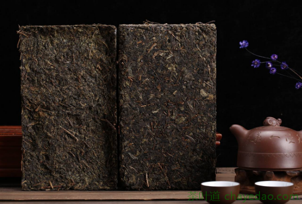 藏茶和黑茶的主要区别 黑茶和藏茶介绍 黑茶和藏茶味道一样吗