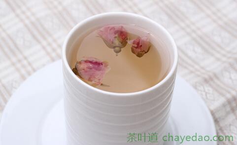 玫瑰花茶的功效与禁忌,玫瑰花茶的功效与作用,玫瑰花茶的泡法